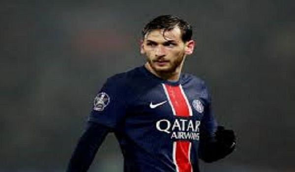 PSG Held to Draw as Khvicha Kvaratskhelia Makes His Debut - Latest